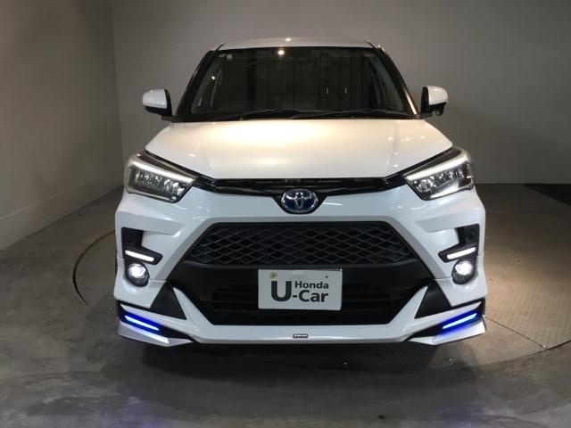 ライズ Ｚ　メモリーナビ　ＥＴＣ　リアカメラ　フルセグ　シートヒーター付き　ＵＳＢ接続　衝突軽減Ｂ　定期点検記録簿　Ｂカメラ　ナビ＆ＴＶ　ＬＥＤライト　クルーズコントロール　スマートキー　ＡＣ　イモビ　キーレス（6枚目）