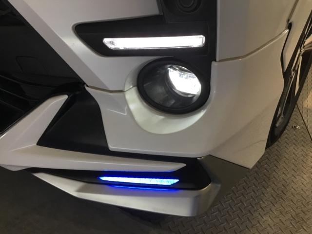 ライズ Ｚ　メモリーナビ　ＥＴＣ　リアカメラ　フルセグ　シートヒーター付き　ＵＳＢ接続　衝突軽減Ｂ　定期点検記録簿　Ｂカメラ　ナビ＆ＴＶ　ＬＥＤライト　クルーズコントロール　スマートキー　ＡＣ　イモビ　キーレス（30枚目）