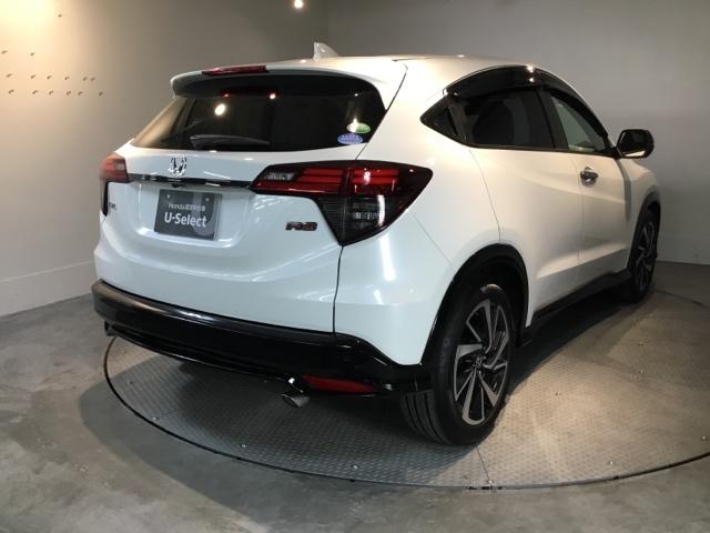 ヴェゼル ＲＳ・ホンダセンシング　メモリーナビ　フルセグ　ＥＴＣ　リアカメラ　盗難防止　バックモニター　サイドエアバック　スマ－トキ－　シートヒータ　ＬＥＤライト　地デジＴＶ　フルオートエアコン　整備記録簿　ＤＶＤ　横滑り防止機能（8枚目）