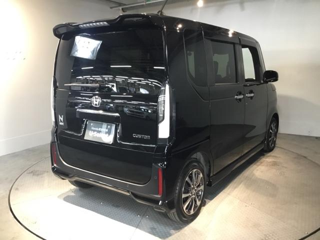 Ｎ－ＢＯＸカスタム ベースグレード　試乗車　メモリーナビ　ドラレコ　ＥＴＣ　リアカメラ　Ｗ電動ドア　ＵＳＢ接続　ＣＭＢＳ　Ｄレコ　禁煙　ベンチシート　オートエアコン　スマートキ　ＬＥＤ　盗難防止装置　クルコン　バックカメラ　フルセグＴＶ（8枚目）