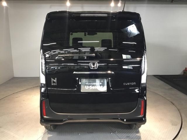 Ｎ－ＢＯＸカスタム ベースグレード　試乗車　メモリーナビ　ドラレコ　ＥＴＣ　リアカメラ　Ｗ電動ドア　ＵＳＢ接続　ＣＭＢＳ　Ｄレコ　禁煙　ベンチシート　オートエアコン　スマートキ　ＬＥＤ　盗難防止装置　クルコン　バックカメラ　フルセグＴＶ（9枚目）