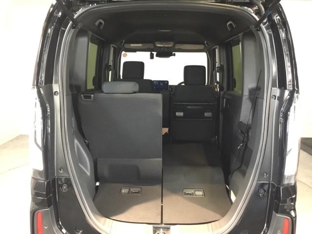Ｎ－ＢＯＸカスタム ベースグレード　試乗車　メモリーナビ　ドラレコ　ＥＴＣ　リアカメラ　Ｗ電動ドア　ＵＳＢ接続　ＣＭＢＳ　Ｄレコ　禁煙　ベンチシート　オートエアコン　スマートキ　ＬＥＤ　盗難防止装置　クルコン　バックカメラ　フルセグＴＶ（11枚目）