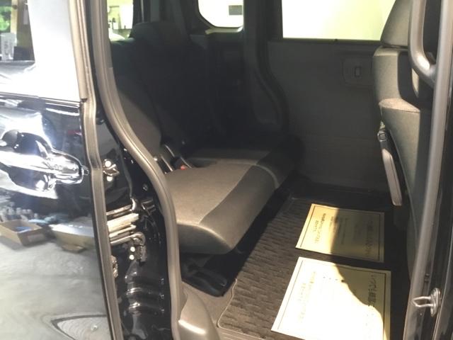 Ｎ－ＢＯＸカスタム ベースグレード　試乗車　メモリーナビ　ドラレコ　ＥＴＣ　リアカメラ　Ｗ電動ドア　ＵＳＢ接続　ＣＭＢＳ　Ｄレコ　禁煙　ベンチシート　オートエアコン　スマートキ　ＬＥＤ　盗難防止装置　クルコン　バックカメラ　フルセグＴＶ（15枚目）