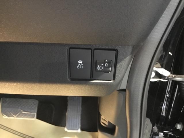 Ｎ－ＢＯＸカスタム ベースグレード　試乗車　メモリーナビ　ドラレコ　ＥＴＣ　リアカメラ　Ｗ電動ドア　ＵＳＢ接続　ＣＭＢＳ　Ｄレコ　禁煙　ベンチシート　オートエアコン　スマートキ　ＬＥＤ　盗難防止装置　クルコン　バックカメラ　フルセグＴＶ（33枚目）