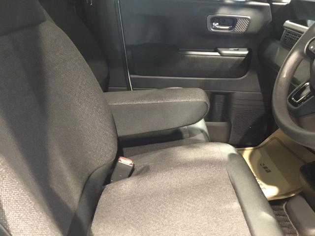 Ｎ－ＢＯＸカスタム ベースグレード　試乗車　メモリーナビ　ドラレコ　ＥＴＣ　リアカメラ　ＵＳＢ接続　ＣＭＢＳ　Ｄレコ　禁煙　ベンチシート　オートエアコン　スマートキ　ＬＥＤ　盗難防止装置　クルコン　バックカメラ　フルセグＴＶ　エアバッグ（20枚目）