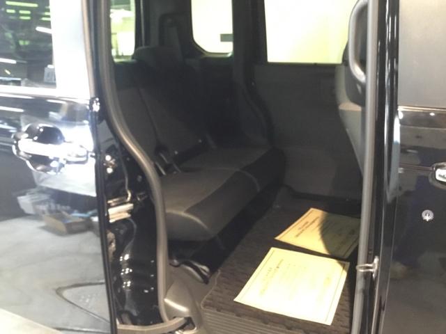 Ｎ－ＢＯＸカスタム ベースグレード　試乗車　メモリーナビ　ドラレコ　ＥＴＣ　リアカメラ　ＵＳＢ接続　ＣＭＢＳ　Ｄレコ　禁煙　ベンチシート　オートエアコン　スマートキ　ＬＥＤ　盗難防止装置　クルコン　バックカメラ　フルセグＴＶ　エアバッグ（15枚目）