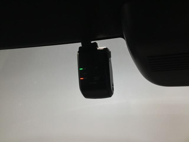 Ｎ－ＢＯＸカスタム ベースグレード　試乗車　メモリーナビ　ドラレコ　ＥＴＣ　リアカメラ　ＵＳＢ接続　ＣＭＢＳ　Ｄレコ　禁煙　ベンチシート　オートエアコン　スマートキ　ＬＥＤ　盗難防止装置　クルコン　バックカメラ　フルセグＴＶ　エアバッグ（22枚目）