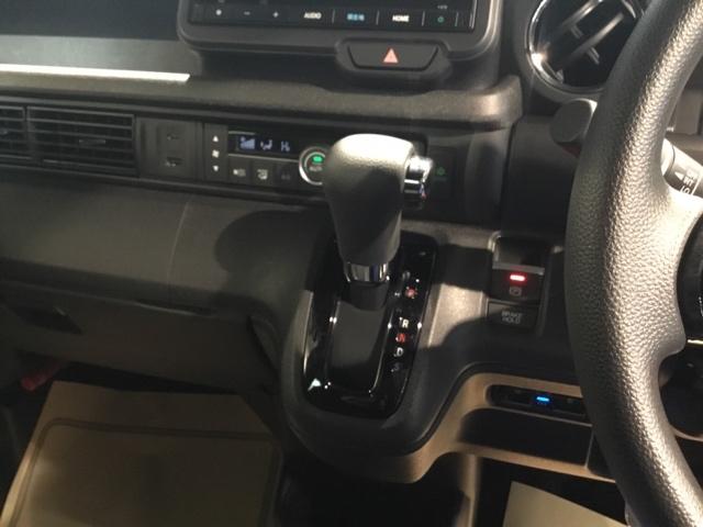 Ｎ－ＢＯＸカスタム ベースグレード　試乗車　メモリーナビ　ドラレコ　ＥＴＣ　リアカメラ　ＵＳＢ接続　ＣＭＢＳ　Ｄレコ　禁煙　ベンチシート　オートエアコン　スマートキ　ＬＥＤ　盗難防止装置　クルコン　バックカメラ　フルセグＴＶ　エアバッグ（28枚目）