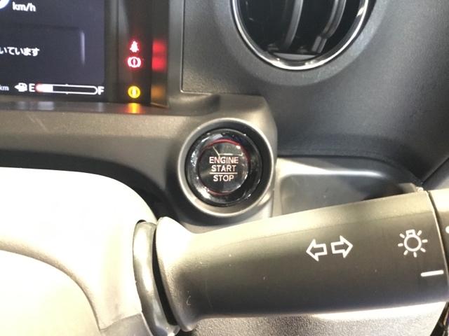 Ｎ－ＢＯＸカスタム ベースグレード　試乗車　メモリーナビ　ドラレコ　ＥＴＣ　リアカメラ　ＵＳＢ接続　ＣＭＢＳ　Ｄレコ　禁煙　ベンチシート　オートエアコン　スマートキ　ＬＥＤ　盗難防止装置　クルコン　バックカメラ　フルセグＴＶ　エアバッグ（30枚目）