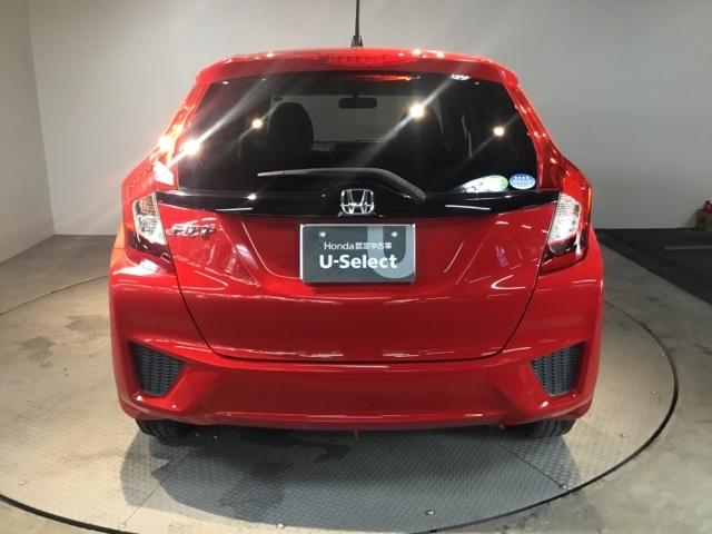 フィット １３Ｇ・Ｌパッケージ　メモリーナビ　フルセグ　ＣＤ　ＤＶＤ　盗難警報装置　Ｓキー　フルオートエアコン　ナビＴＶ　リモコンキー　横滑り防止機能　エアバック　アイスト　ＥＴＣ付き　パワーウィンド　Ｗエアバッグ　ＡＢＳ（9枚目）