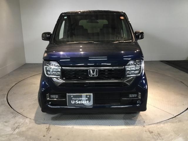 �y�k�d�c�w�b�h���C�g�z����������Ă��܂��B��ԑ��s����J�̓��ɖ��邭���S�ɑO�����Ƃ炷���Ƃ��o���܂��B�Ό��Ԃ���������₷���̂ő���ɐڋ߂�m�点�邱�Ƃ��o���܂��B