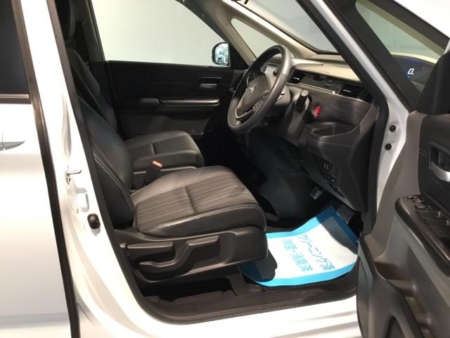 フリード Ｇ・ホンダセンシング　ディスプレイオーディオ　ＣＤ　ＥＴＣ　リアカメラ　スマートキーＰスタート　ＵＳＢ入力　盗難防止システム　横滑防止装置　ＬＥＤランプ　クルコン　パワーウインド　ウォークスルー　エアバック　三列シート（15枚目）