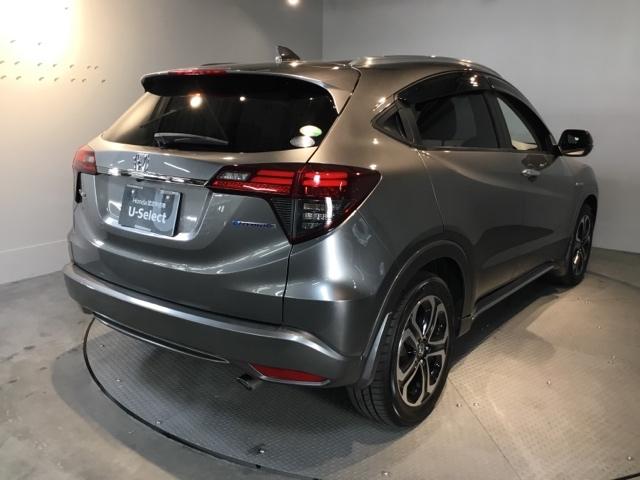 ヴェゼル ハイブリッドZ・ホンダセンシング メモリーナビ フルセグ リアカメラ ETC 助手席エアバック 軽減ブレーキ AUTOエアコン Aクルーズ 盗難防止 Wエアコン スマートキ シートH パワステ キーフリーシステム ESC ナビ&TV(8枚目)