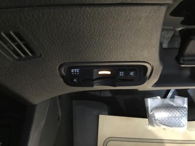 ヴェゼル ハイブリッドZ・ホンダセンシング メモリーナビ フルセグ リアカメラ ETC 助手席エアバック 軽減ブレーキ AUTOエアコン Aクルーズ 盗難防止 Wエアコン スマートキ シートH パワステ キーフリーシステム ESC ナビ&TV(25枚目)