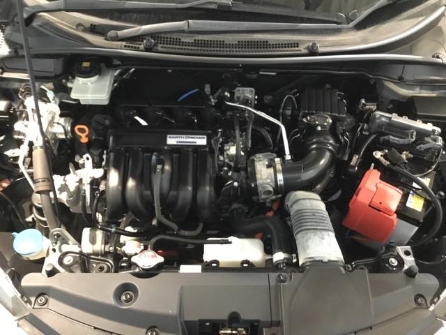 �G���W�����[�������������򂵂Ă��܂��B�G���W�����[�����`���Ă��������B