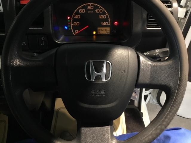 ���܂���������Q�����m�F���₷���ǍD���E�B�����\�����X�C�b�`���傫���A�g���₷������p�l���B