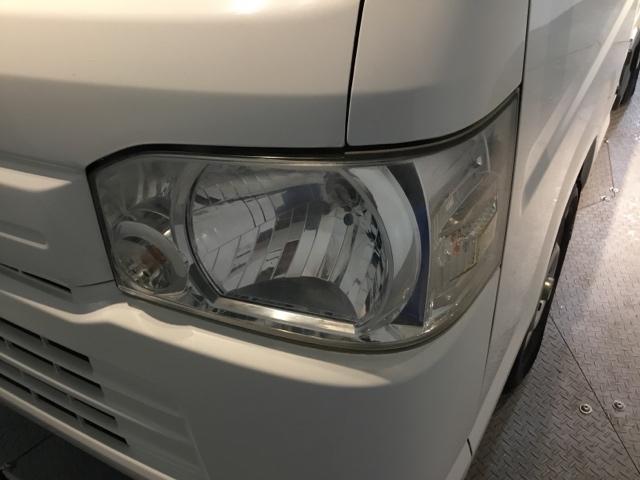 �w�b�h���C�g�ŁA�铹�����S�^�]�@���邭���S�ł��B