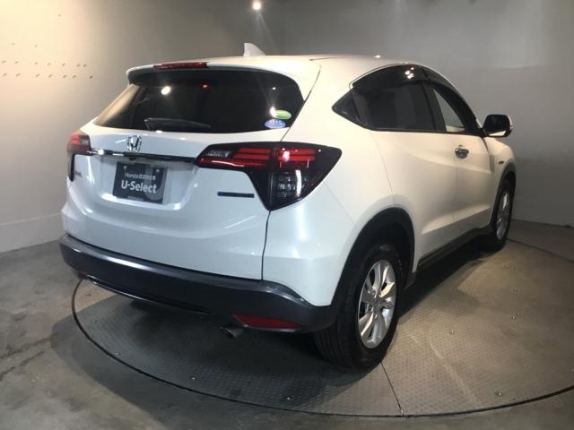 ヴェゼル ハイブリッドＸ・ホンダセンシング　メモリーナビ　ＥＴＣ　リアカメラ　地デジＴＶ　アクティブクルーズコントロール　サイドカーテンエアバック　スマートキープッシュスタート　ＬＥＤヘッドライト　横滑り防止機能　ＤＶＤ再生　ナビＴＶ　ＡＢＳ付（8枚目）