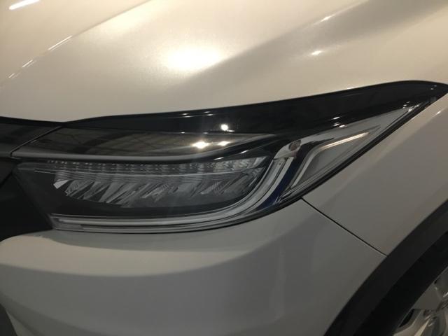 ヴェゼル ハイブリッドＸ・ホンダセンシング　メモリーナビ　ＥＴＣ　リアカメラ　地デジＴＶ　アクティブクルーズコントロール　サイドカーテンエアバック　スマートキープッシュスタート　ＬＥＤヘッドライト　横滑り防止機能　ＤＶＤ再生　ナビＴＶ　ＡＢＳ付（31枚目）