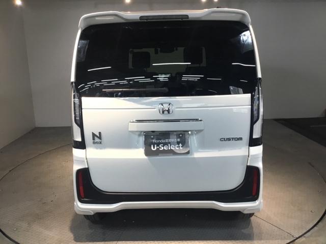 Ｎ－ＢＯＸカスタム ベースグレード　試乗車　メモリーナビ　ドラレコ　ＥＴＣ　Ｐソナー　ナビテレビ　レーダーブレーキサポート　地デジ対応　サイドエアバック　Ｓヒータ　スマートキー＆プッシュスタート　横滑り防止　ＵＳＢ　盗難防止　エアバック（9枚目）