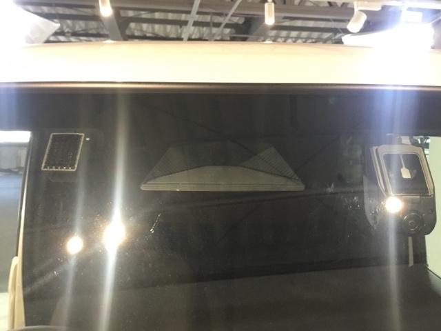 Ｎ－ＢＯＸカスタム ベースグレード　試乗車　メモリーナビ　ドラレコ　ＥＴＣ　Ｐソナー　ナビテレビ　レーダーブレーキサポート　地デジ対応　サイドエアバック　Ｓヒータ　スマートキー＆プッシュスタート　横滑り防止　ＵＳＢ　盗難防止　エアバック（34枚目）