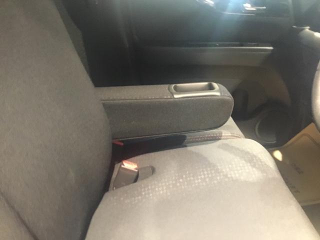 Ｎ－ＢＯＸカスタム ２トーンカラースタイルＧ・Ｌパッケージ　メモリーナビ　ＤＶＤ　ＣＤ　リアカメラ　キーフリー　イモビライザー　ワンセグ　ナビ＆ＴＶ　パワーステアリング　Ｗエアバック　横滑り防止　オートエアコン　ＡＢＳ　両側スライド片側電動ドア　ベンチシート（20枚目）