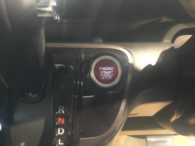 Ｎ－ＢＯＸカスタム ２トーンカラースタイルＧ・Ｌパッケージ　メモリーナビ　ＤＶＤ　ＣＤ　リアカメラ　キーフリー　イモビライザー　ワンセグ　ナビ＆ＴＶ　パワーステアリング　Ｗエアバック　横滑り防止　オートエアコン　ＡＢＳ　両側スライド片側電動ドア　ベンチシート（25枚目）