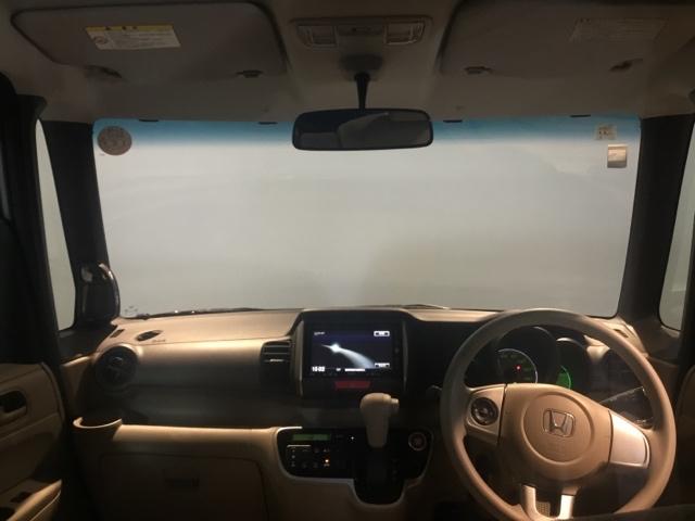 Ｎ－ＢＯＸ Ｇ・Ｌパッケージ　メモリーナビ　フルセグ　ＥＴＣ　リアカメラ　バックカメラ付　ＷＡＢ　キーフリーシステム　イモビ　ＰＳ　ＶＳＣ　ＴＶナビ　スマートキー・プッシュスタート　フルオートエアコン　ＤＶＤ再生可能　ベンチシート（2枚目）