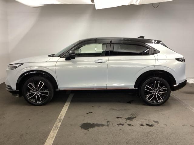 ヴェゼル e:HEVPLaY メモリーナビ フルセグ 全周囲カメラ ETC ドラレコ 前後センサー カーテンエアバック イモビ シ-トヒ-タ- 衝突軽減装置 LEDヘッドランプ キーレスエントリー フルオートエアコン Rカメラ(7枚目)