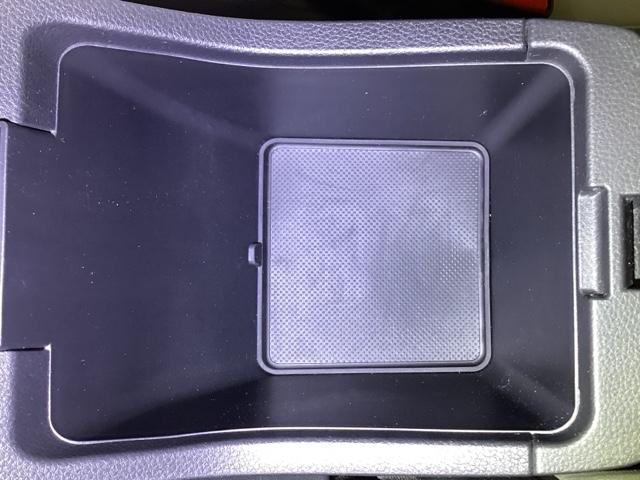 ヴェゼル e:HEVPLaY メモリーナビ フルセグ 全周囲カメラ ETC ドラレコ 前後センサー カーテンエアバック イモビ シ-トヒ-タ- 衝突軽減装置 LEDヘッドランプ キーレスエントリー フルオートエアコン Rカメラ(35枚目)