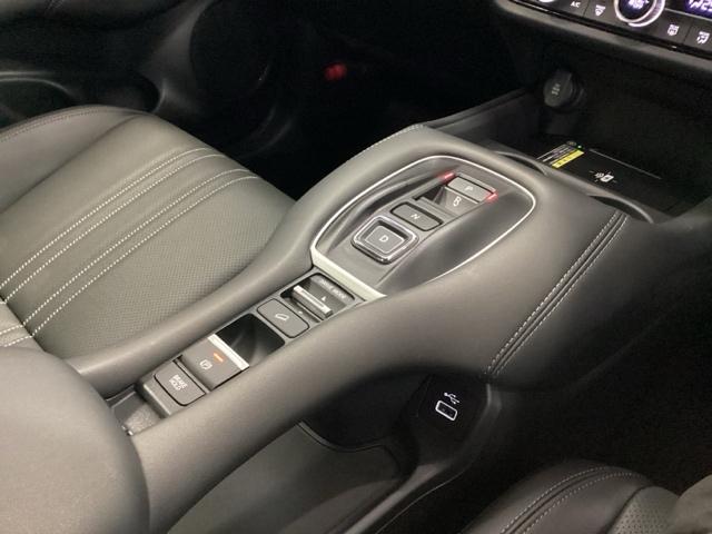 �h���C�u���[�h�X�C�b�`�́A�h���C�u�V�[���ɂ���ĂS�̃��[�h��I���\�B