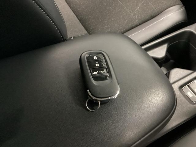 ヴェゼル e:HEVZ メモリーナビ フルセグ リアカメラ ETC ドラレコ Sヒータ 電動テールゲート サイドエアバッグ 後カメラ 前後障害物センサー 横滑防止装置 エアコン LEDヘットライト パワステ USB接続(17枚目)