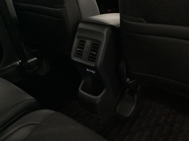 ヴェゼル e:HEVZ メモリーナビ フルセグ リアカメラ ETC ドラレコ Sヒータ 電動テールゲート サイドエアバッグ 後カメラ 前後障害物センサー 横滑防止装置 エアコン LEDヘットライト パワステ USB接続(25枚目)