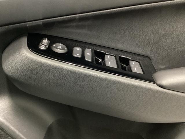 ヴェゼル e:HEVZ メモリーナビ フルセグ リアカメラ ETC ドラレコ Sヒータ 電動テールゲート サイドエアバッグ 後カメラ 前後障害物センサー 横滑防止装置 エアコン LEDヘットライト パワステ USB接続(31枚目)