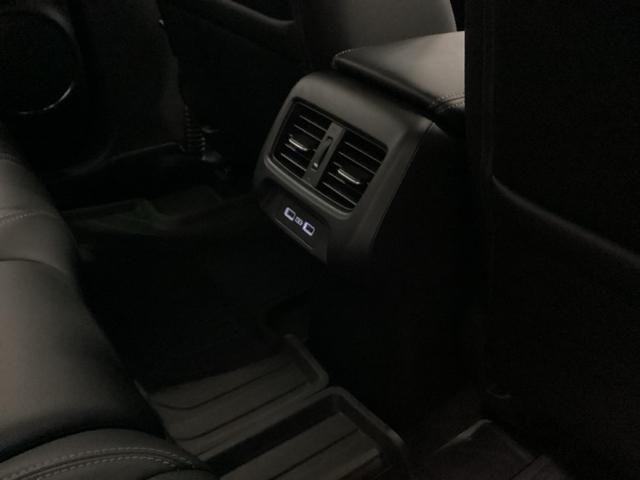 ��ȗp�ɂQ�̕������ƂQ�̂t�r�a�`���[�W���[�B���K�ɉ߂����܂��B