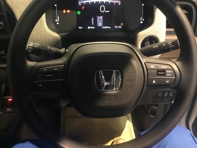 フリード エアー　両側電動スライドドア　ＥＴＣ　リアカメラ　スマ－トキ－　左右電動スライドドア　パワーウィンドウ　エアバック　サイドカーテンエアバック　クルコン　横滑り防止　フルオートエアコン　キーレス　リヤカメラ（3枚目）