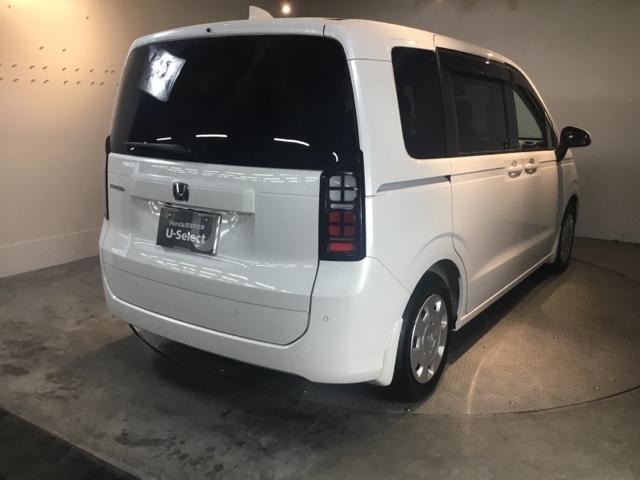 フリード エアー　両側電動スライドドア　ＥＴＣ　リアカメラ　スマ－トキ－　左右電動スライドドア　パワーウィンドウ　エアバック　サイドカーテンエアバック　クルコン　横滑り防止　フルオートエアコン　キーレス　リヤカメラ（8枚目）