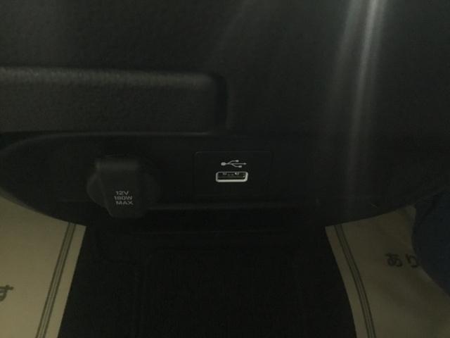 フリード エアー　両側電動スライドドア　ＥＴＣ　リアカメラ　スマ－トキ－　左右電動スライドドア　パワーウィンドウ　エアバック　サイドカーテンエアバック　クルコン　横滑り防止　フルオートエアコン　キーレス　リヤカメラ（27枚目）