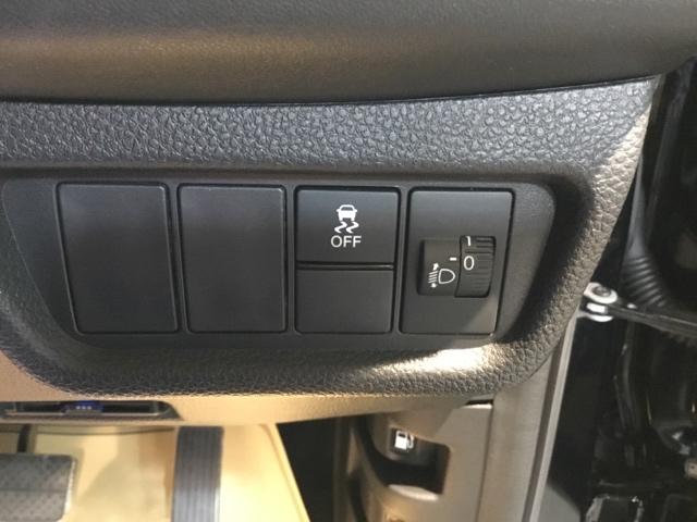 �u�r�`�́A����₷���H�ʁE�J�[�u�𑖂��Ă��鎞�ɋN���肪���ȉ������}������R���s���[�^�[����V�X�e���ł��B