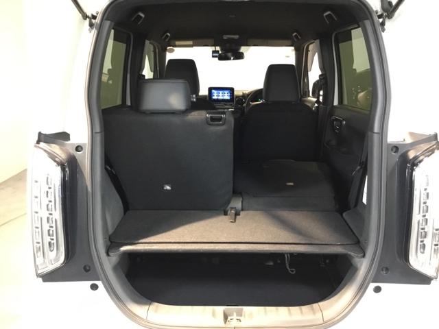 Ｎ－ＷＧＮカスタム Ｌ・ターボホンダセンシング　リアカメラ　ＥＴＣ　メモリーナビ　ＬＥＤヘットライト　サイドエアバッグ　パーキングセンサー　オートクルーズコントロール　セキュリティアラーム　ターボモデル　エアバッグ　フルオートエアコン　ベンチＳ（11枚目）