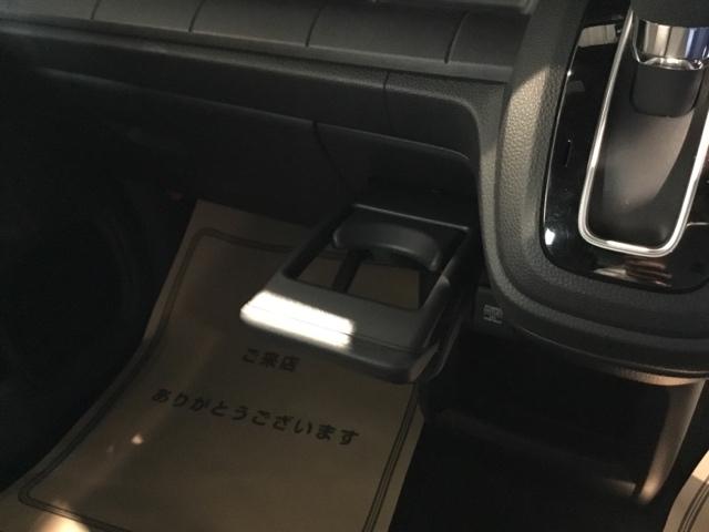 Ｎ－ＷＧＮカスタム Ｌ・ターボホンダセンシング　リアカメラ　ＥＴＣ　メモリーナビ　ＬＥＤヘットライト　サイドエアバッグ　パーキングセンサー　オートクルーズコントロール　セキュリティアラーム　ターボモデル　エアバッグ　フルオートエアコン　ベンチＳ（25枚目）