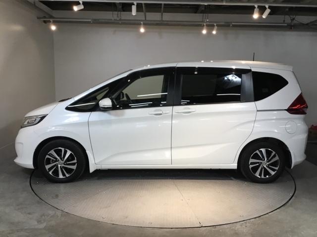 フリード Ｇ・ホンダセンシング　両側電動スライドドア　リアカメラ　ＥＴＣ　Ｗ電動ドア　キーフリ　スマートキーシステム　カーテンエアバッグ　イモビ　カラーバックモニター　横滑防止装置　ＬＥＤランプ　整備点検記録簿　エアコン　クルコン（7枚目）