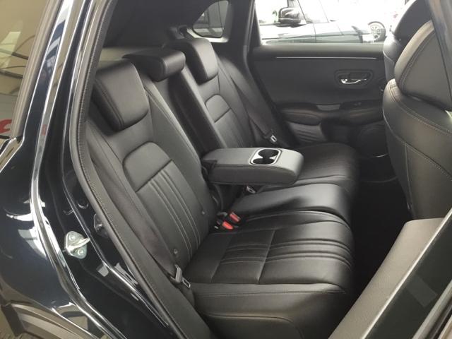 �I��u���Ă��낰��A�������T�C�Y�̃A�[�����X�g�B