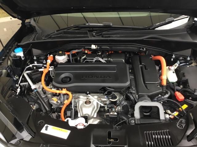 �G���W�����[�������������򂵂Ă��܂��B�G���W�����[�����`���Ă��������B