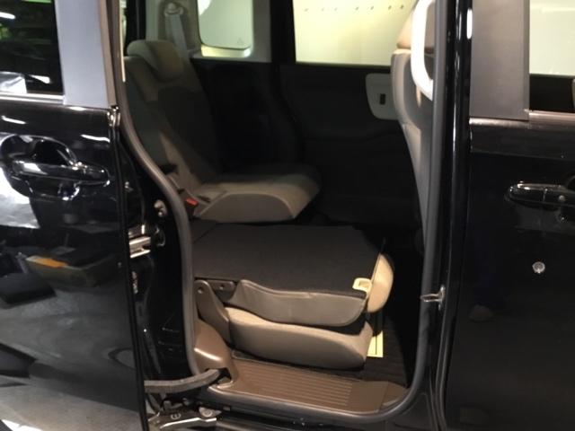 Ｎ－ＢＯＸ Ｇ　メモリーナビ　リアカメラ　ＥＴＣ　ドラレコ　衝突被害軽減Ｂ　イモビライザー　Ｗエアバッグ　ドライブレコーダー　ＬＥＤライト　Ｂカメラ　横滑り防止システム　ベンチシート　ＡＣ　キーフリー　オートクルーズ（13枚目）