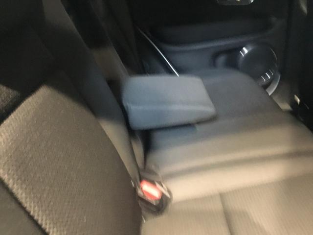 ヴェゼル Ｘ・ホンダセンシング　メモリーナビ　リアカメラ　ＥＴＣ　地デジチューナー　ＵＳＢポート　ＬＥＤヘッド　Ｗエアバッグ　リヤカメ　オートエアコン　パワステ　整備記録簿　アクティブクルーズコントロール　盗難防止　ナビＴＶ　Ｄレコ（15枚目）