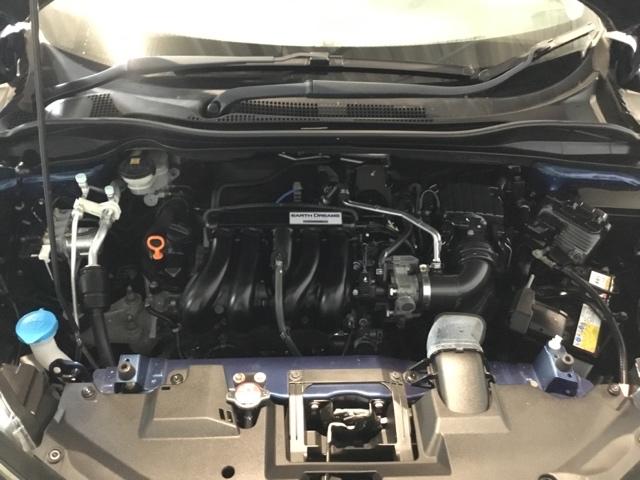 ヴェゼル ＲＳ・ホンダセンシング　ディスプレイオーディオ　ＣＤ　ＥＴＣ　誤発進抑制機能　イモビ　スマキー　サイドＳＲＳ　Ｗエアバッグ　オートクルーズコントロール　シートヒータ　ＬＥＤライト　パワーウインドウ　横滑り防止機能　キーレス（30枚目）