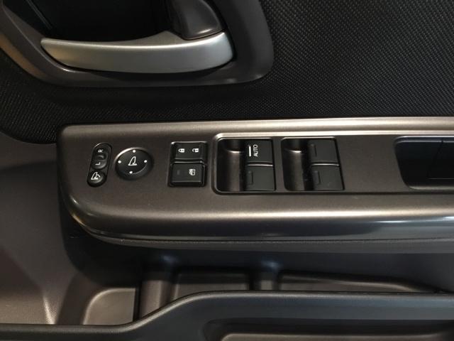 フリードハイブリッド ハイブリッド・G シートヒーター 両側電動スライドドア レーダーブレーキサポート 地デジフルセグ イモビ 両側オートスライドドア キーレス ESC 三列シート ETC付き クルーズコントロール パワーウインドウ 記録簿(18枚目)