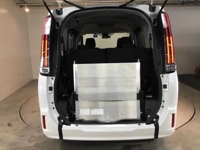 ���[�\�ȃA���~���̃X���[�v�t���ł��B