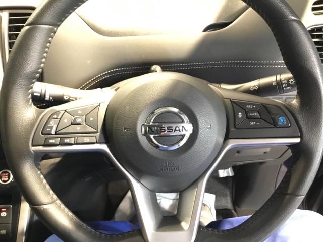 セレナ ハイウェイスター　メモリーナビ　フルセグ　全周囲カメラ　ＥＴＣ　アラビュー　ＡＣ　ＰＳ　インテリキー　カーテンエアバック　横滑り防止　記録簿　盗難防止　キーレス　ＡＢＳ　パワーウインドウ　ダブルエアバック　エアバック（3枚目）